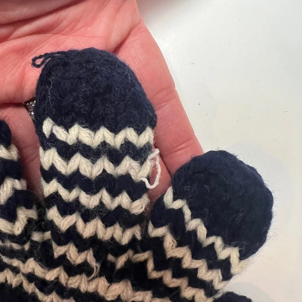 Hand Knit Nordic Style Houndstooth Gloves Navy Cream‎ Winter Warm Cozy